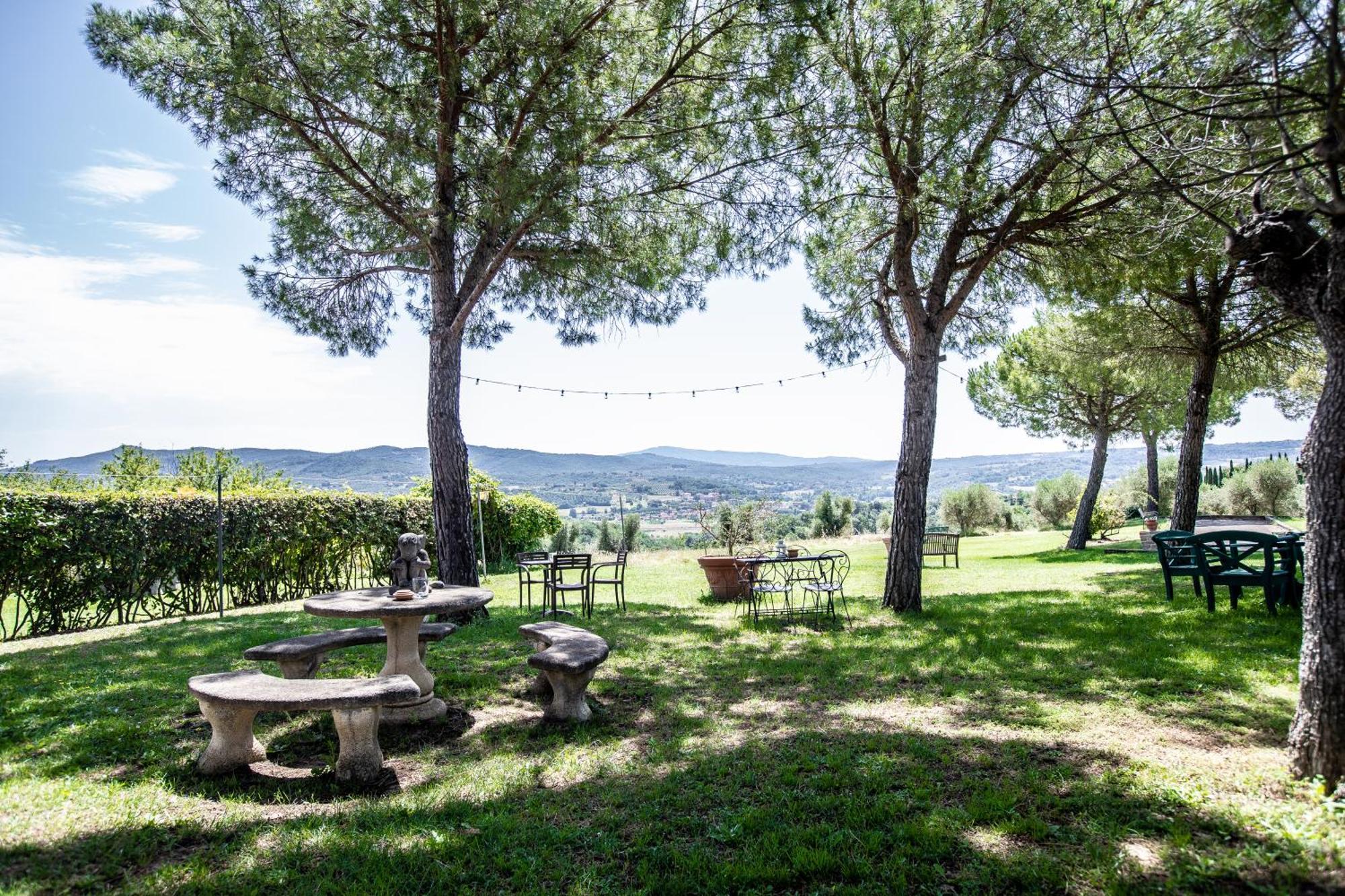 Agriturismo Palazzo Val Del Sasso Villastrada  Экстерьер фото